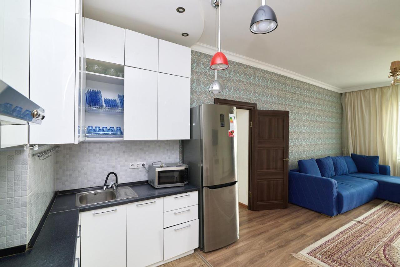 Квартира В Самом Центре Столицы Казахстана Apartment Astana Luaran gambar